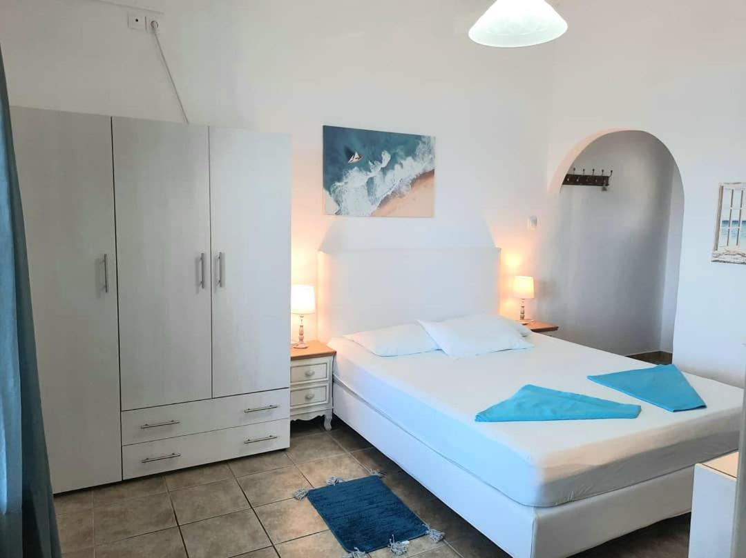 Logaras Seaview Apartment Buitenkant foto
