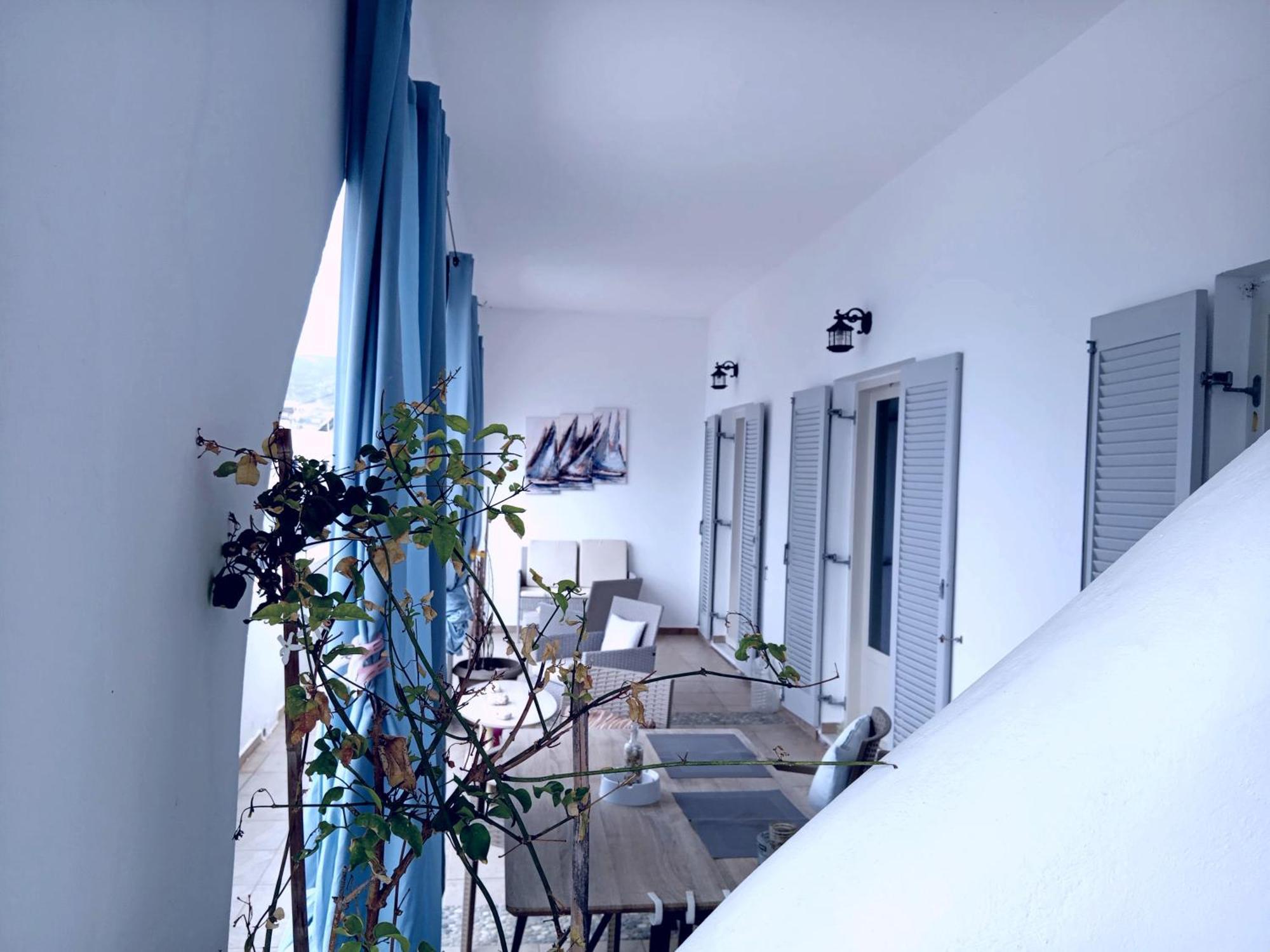 Logaras Seaview Apartment Buitenkant foto